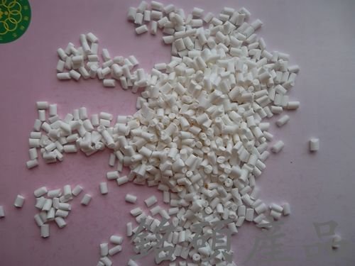 塑膠無(wú)鹵環(huán)保阻燃母料圖片