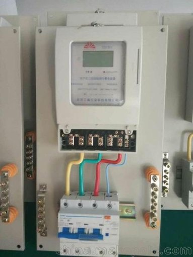 沈陽預(yù)付費(fèi)IC卡電表 沈陽家用智能IC卡電表 學(xué)校充值IC卡電表圖片