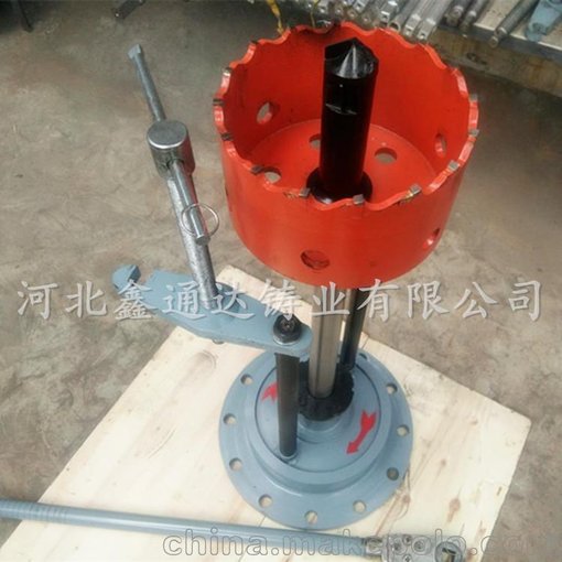 DN250型手動(dòng)帶壓管道打孔機(jī)  不停水作業(yè)開(kāi)孔方便 河北鑫通達(dá)圖片