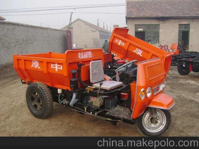 小型柴油機工程車(chē)自卸摩托三輪車(chē)圖片