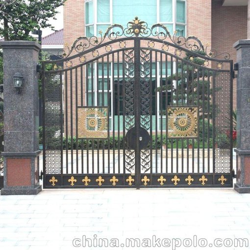 陽江鐵藝大門-豪華別墅大門-小區(qū)圍墻大門定制圖片
