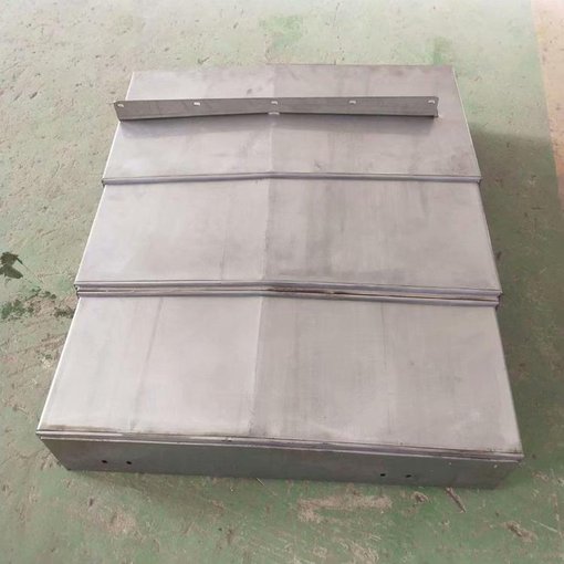 麗馳BV-1600加工中心鈑金防護(hù)罩（鋼板防護(hù)罩）圖片