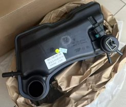 r981 ˹ Boxster 718  Һˮ w
