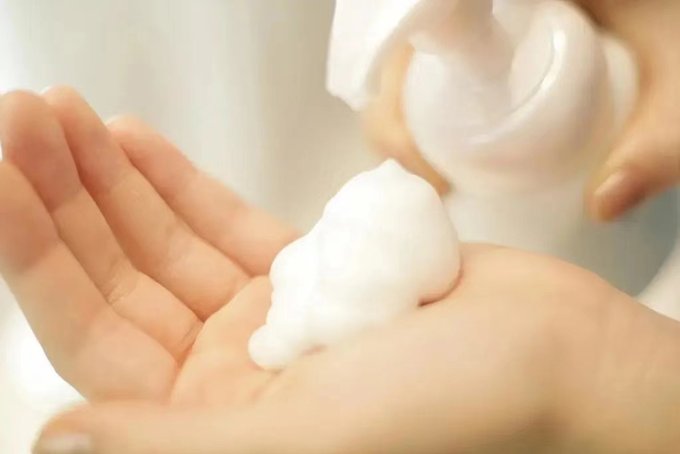 廠家貼牌生產(chǎn)OEMODM洗面奶品牌排行榜前十名男士圖片