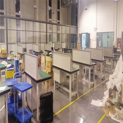 北京不銹鋼工作臺，食品廠工作臺，無菌車間工作臺廠家圖片