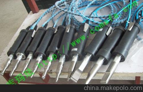 廠家28k汽車車門把手塑料柱超聲波鉚點(diǎn)焊接機(jī)圖片