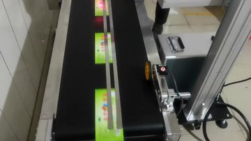 上海威捷仕光纤激光机搭配给袋机线上打码，质量有保证，清晰的一批