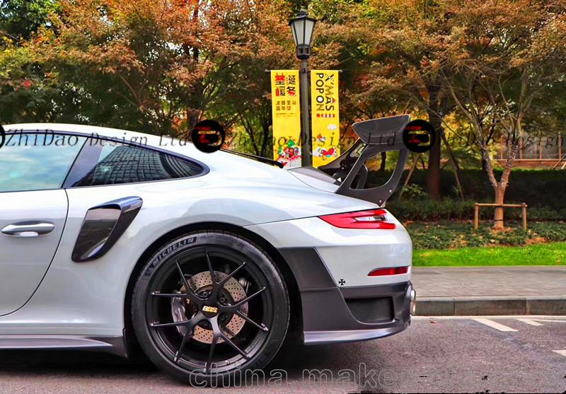 保时捷carrera卡雷拉.991.2 改装赛道版gt2rs前杠,后杠,侧裙