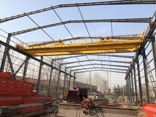 小型移動式龍門吊  箱式輕型龍門吊 門式起重機10噸15噸圖片