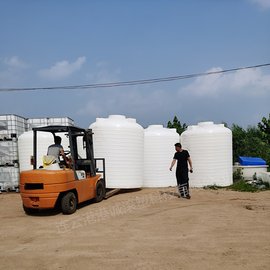 10吨户外储水容器 塑料水塔 圆形耐腐蚀水箱10立方十吨水塔