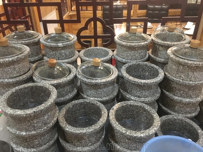 山東蒙陰溯源麥飯石小火鍋廠家直銷批發(fā)圖片