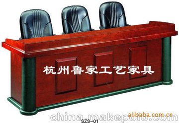 办公室装修家具,办公家具，银行家具，IT办公家具--成品高隔断8