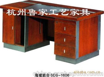 办公室装修家具,办公家具，银行家具，IT办公家具--成品高隔断8