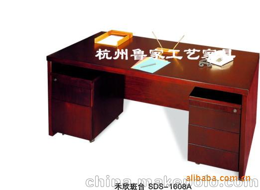 办公室装修家具,办公家具，银行家具，IT办公家具--成品高隔断8